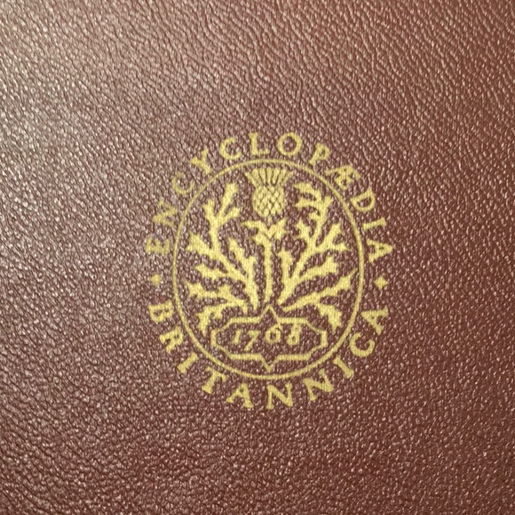 1941 Encyclopedia Britannia World Atlas Leather-Bound - Picture 3 of 16